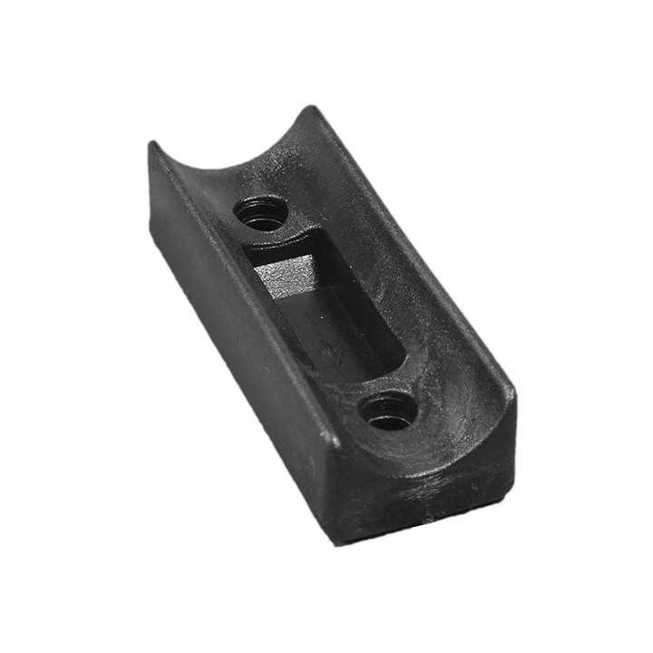 Patin pour tube diam ext 18 à 22 L 53,5 mm 2 Trous 5,2 mm PE Noir